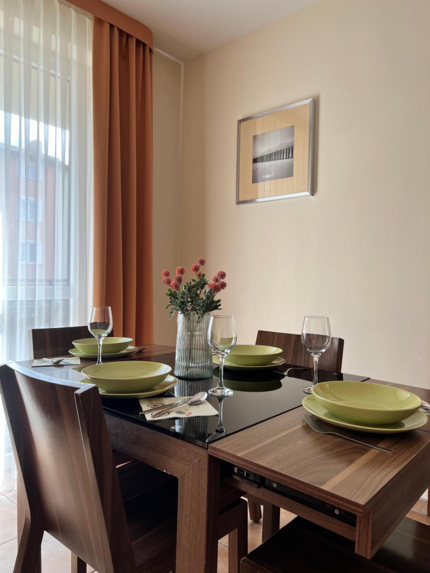 Amelia Apartamenty - Sala Zabaw, 2 Sypialnie, Garaz Podziemny วาดีสวาโวโว ภายนอก รูปภาพ