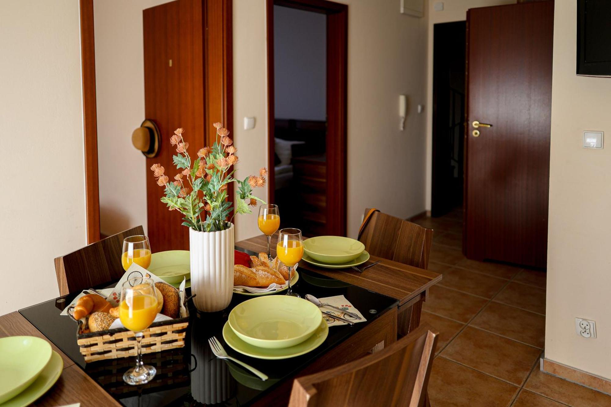 Amelia Apartamenty - Sala Zabaw, 2 Sypialnie, Garaz Podziemny วาดีสวาโวโว ภายนอก รูปภาพ