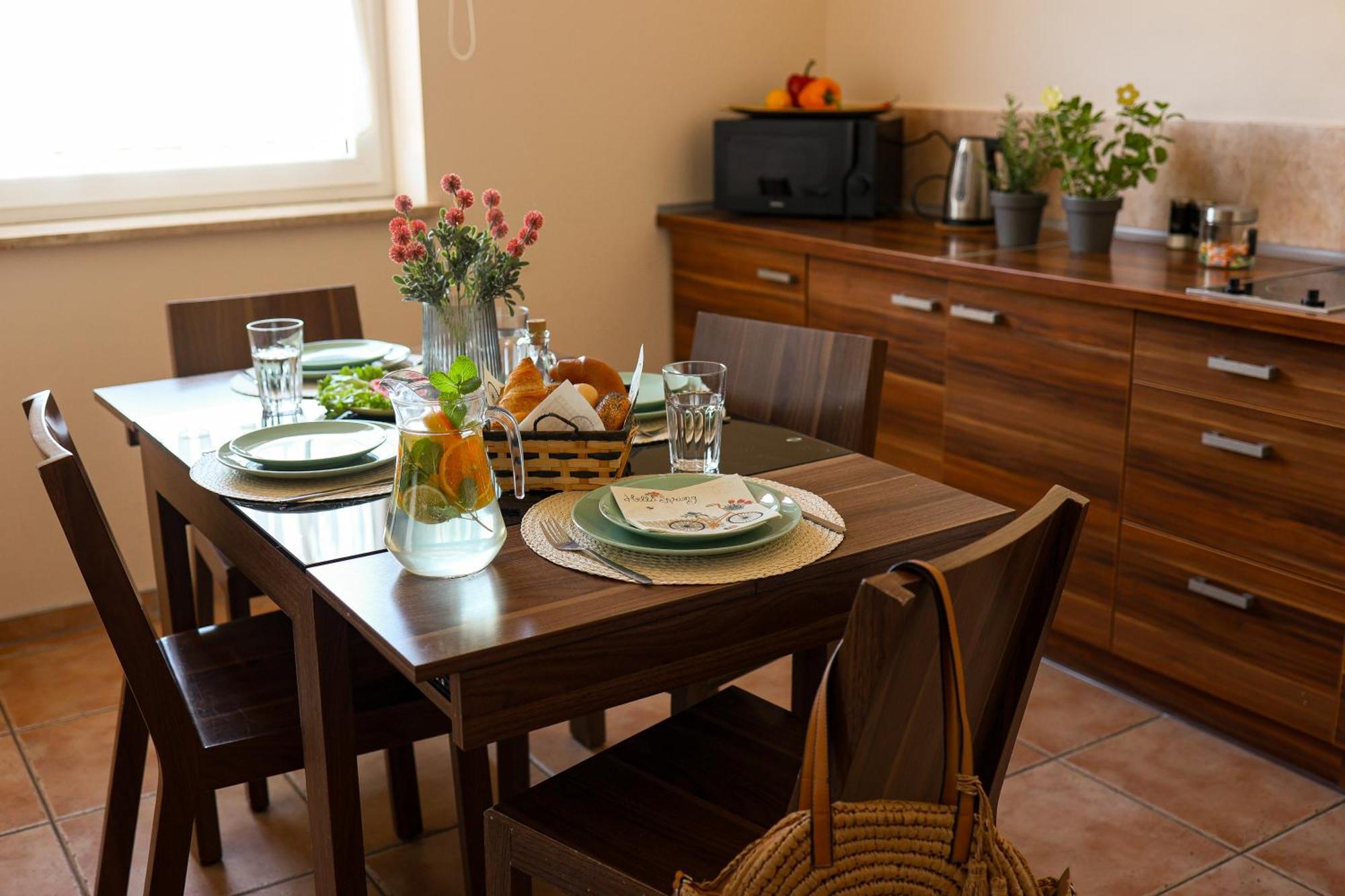 Amelia Apartamenty - Sala Zabaw, 2 Sypialnie, Garaz Podziemny วาดีสวาโวโว ภายนอก รูปภาพ